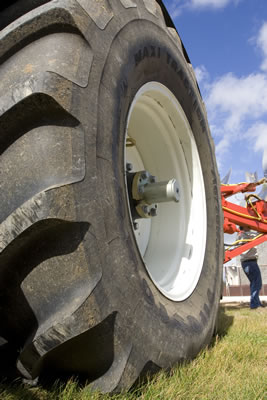 Augmenter la capacité de charge avec vos pneus de tracteur