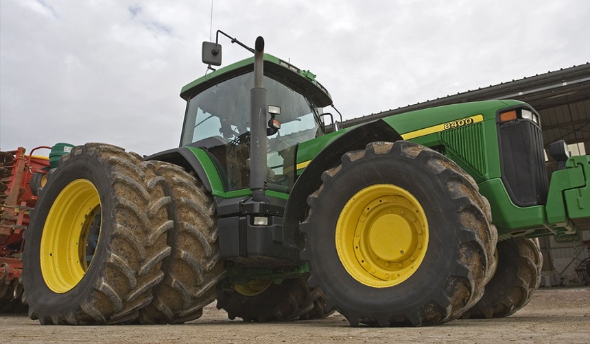 roues jumelées de tracteur