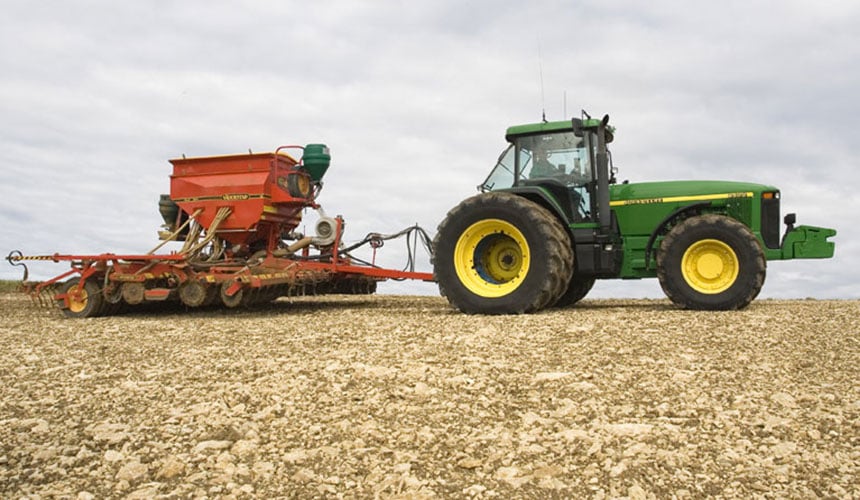 jumeler les pneus de tracteur pour la productivité