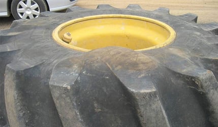 Une hernie sur mon pneu de tracteur est-elle réparable ?
