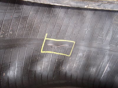 Rupture de la carcasse du pneu
