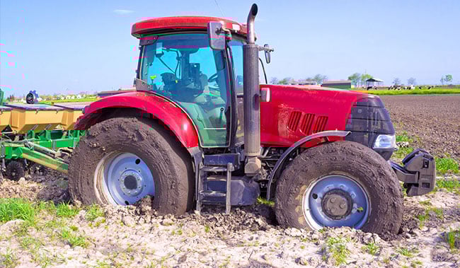 tracteur enlisé patinage